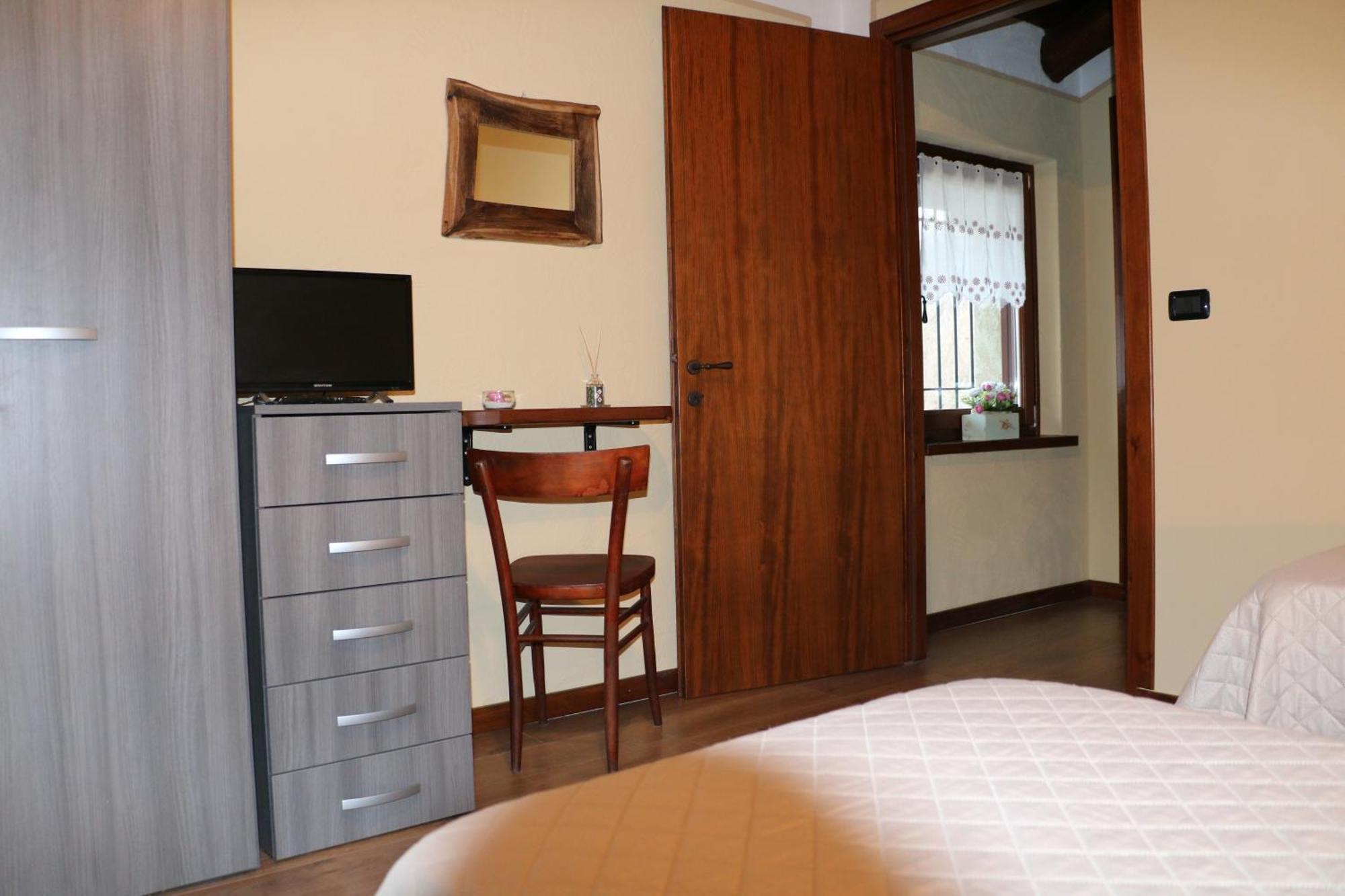 Casa Vacanze Le Primule Peveragno Luaran gambar