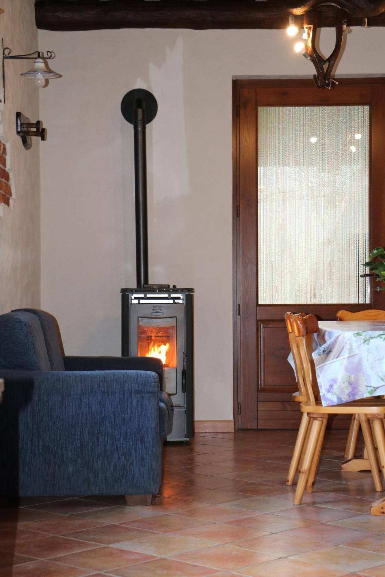 Casa Vacanze Le Primule Peveragno Luaran gambar